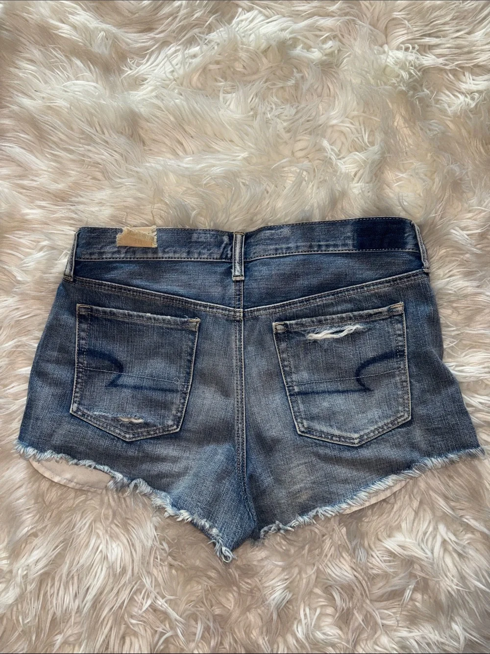 NEW American eagle vintage high rise festival distressed shorts